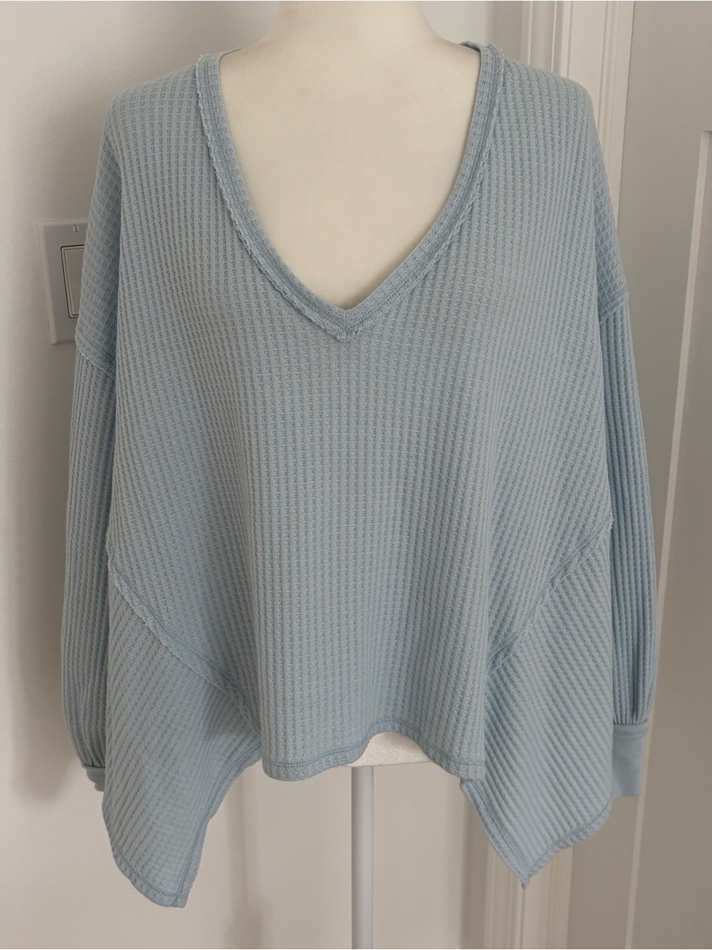 Free People We The Free Waffle Knit  Top Light baby Blue Oversized XS Boho*K23
